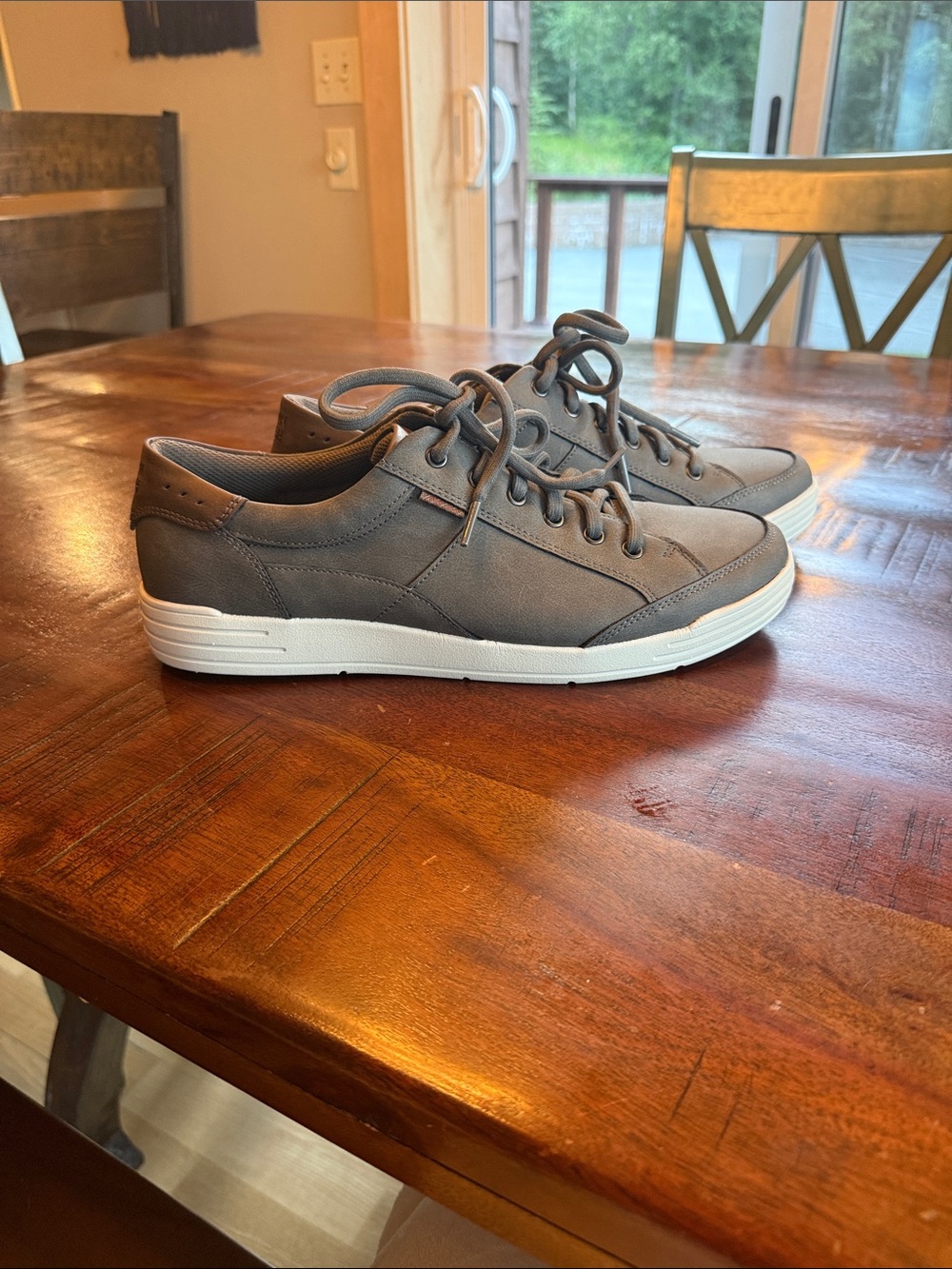 Nunn Bush Men's Gray shoes GELL comfort and smart scent NWNT
